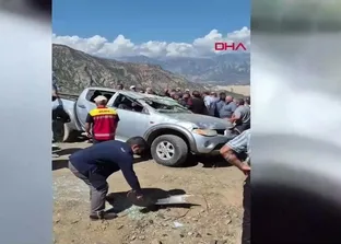 Artvin’de kamyonet şarampole devrildi: Köy muhtarı Medet Tüysüz yaşamını yitirdi