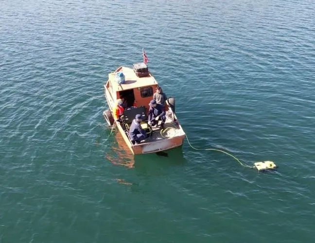 Atatürk Baraj Gölü’ne düşen füze parçaları için arama çalışması başladı