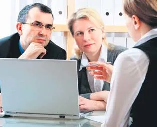 Olmayan krediye masraf aldılar