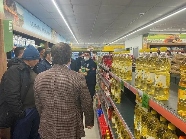 Aksaray'da stokçulara baskın! Market rafında olmayan yağ depodan çıktı-7