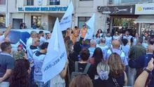 Konak Belediyesi çalışanları alacakları için meydanlara indi! Memurlardan Başkan Mutlu’ya çağrı