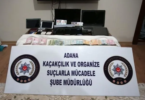 Adana'da FETÖ operasyonu: 6 gözaltı-2