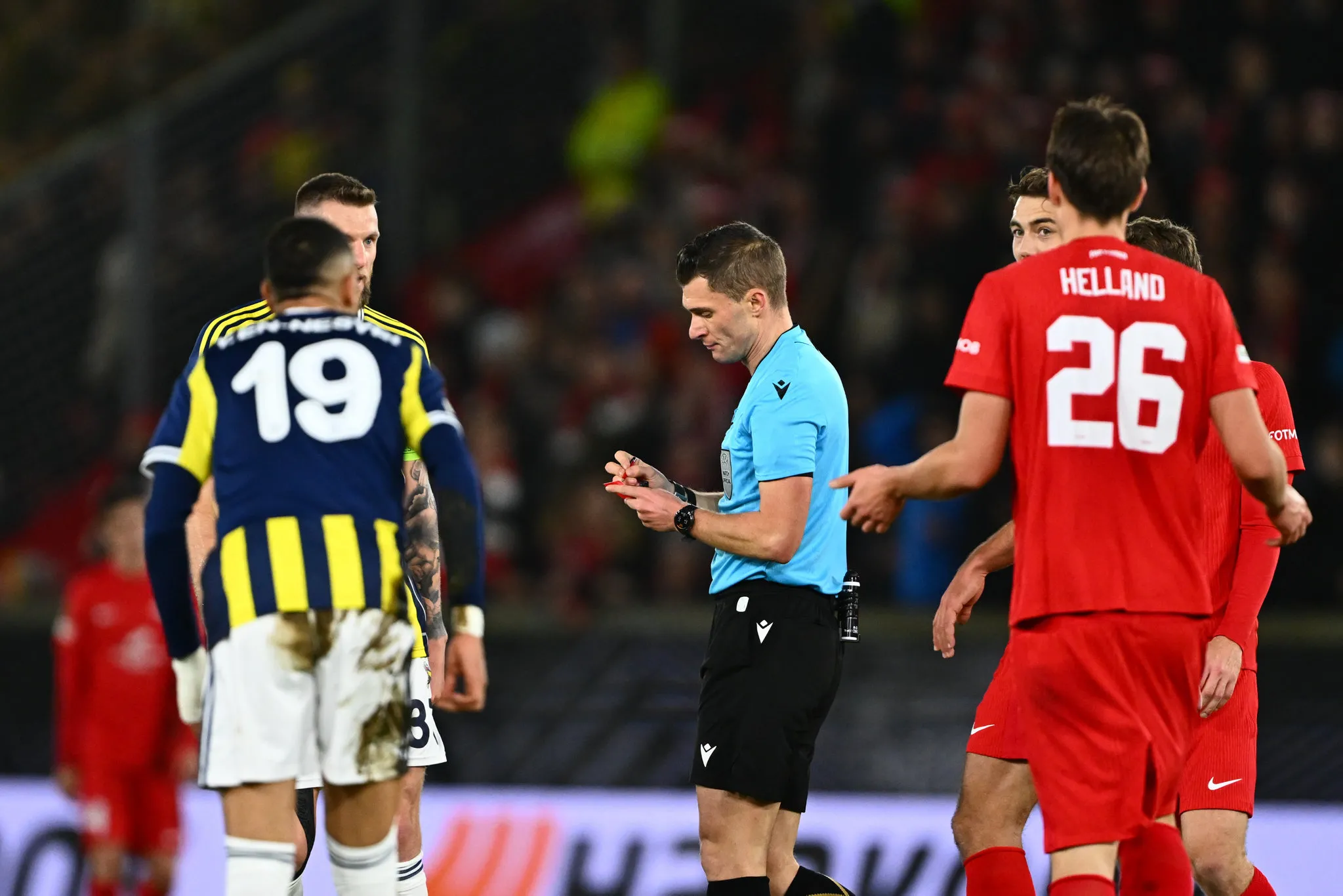 Spor yazarları Brann-Fenerbahçe maçını değerlendirdi - 3