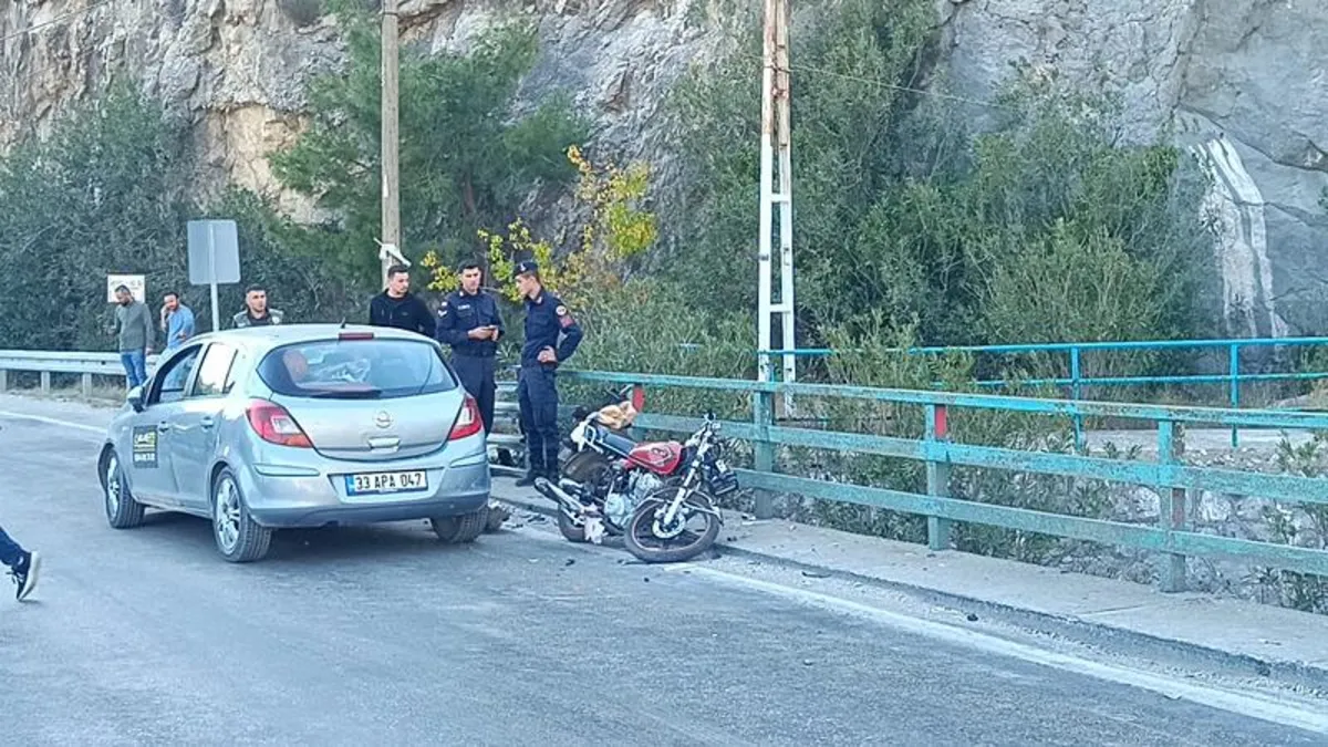 Adana'da feci kaza! Kamyon otomobille çarpıştı: 1 ölü, 1 ağır yaralı