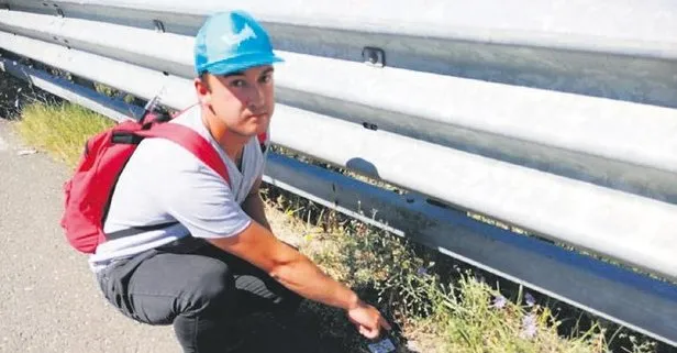 Yolda Buldugu Altinlari Polise Teslim Etti Takvim
