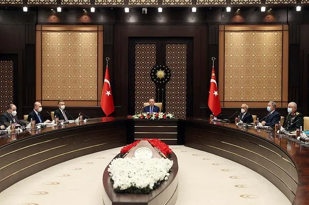 Savunma Sanayii İcra Komitesi Toplantısı Başkan Erdoğan liderliğinde başladı