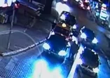 CHP'li Belediye Başkanı Fethiye'de tatilcinin aracını tekmeledi!