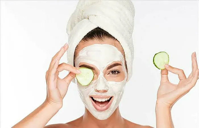 canan-karatay-isil-isil-cildin-sirrini-acikladi-her-gun-yuzunuze-tek-tabaka-halinde-surun-cildiniz-kaymak-gibi-1704876498224.jpg Her gün yüzünüze tek tabaka halinde sürün, cildiniz kaymak gibi olacak! Canan Karatay ışıl ışıl cildin sırrını açıkladı-6