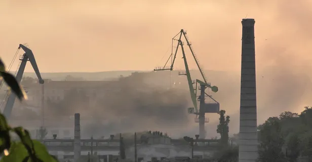 Kırım’da büyük patlama! Rus filosunun ana karargahı vuruldu