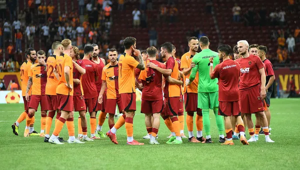 galatasarayda-carpici-istatistik-seferovic-mertens-ve-icardi-hepsi-sifir-cekti-1664958930067.jpg Galatasaray'da çarpıcı istatistik! Seferovic, Mertens ve Icardi! Hepsi "sıfır" çekti-5