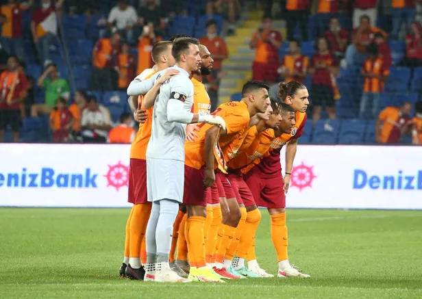 gs-lazio-maci-canli-izleme-yollari-uefa-galatasaray-lazio-maci-sifresiz-veren-kanallar-var-mi-1631803878004.jpg GS Lazio maçı canlı izleme yolları! UEFA Galatasaray Lazio maçı şifresiz veren kanallar var mı?-6