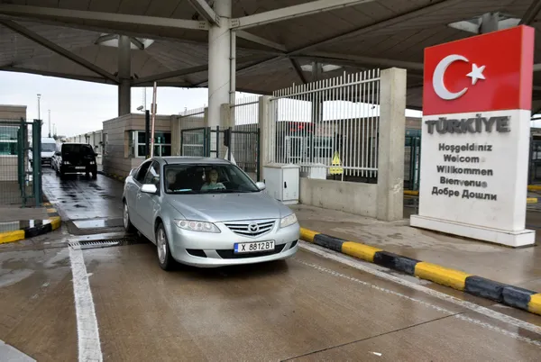 edirnede-esnaf-memnun-bulgaristan-koronavirus-kararlarinda-degisiklige-gitti-1-subatta-devreye-aliniyor-1643536894066.jpg Edirne'de esnaf memnun! Bulgaristan koronavirüs kararlarında değişikliğe gitti: 1 Şubat'ta devreye alınıyor-7