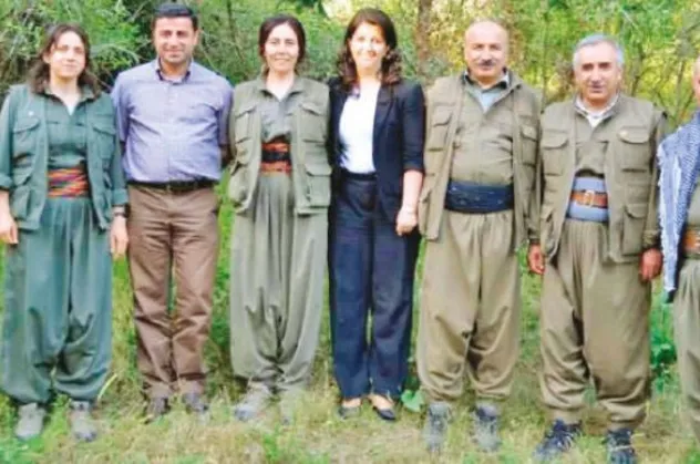 Altılı masayı avucunun içine alan HDP'den yeni tiyatro: Türkiye açılımı