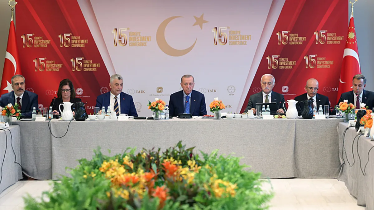 Başkan Recep Tayyip Erdoğan Amerikalı ve Türk iş insanlarıyla bir araya geldi!