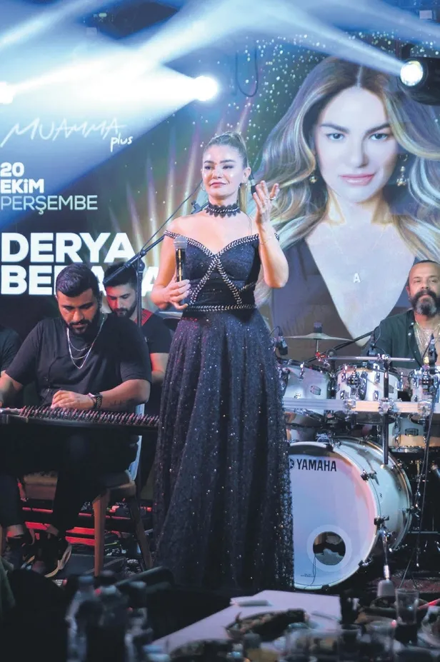 meme-kanserinde-sembol-haline-gelen-pembe-top-9-kez-saha-indi-hava-atisini-unlu-oyuncu-pinar-deniz-gerceklesti-1666479774972.jpeg Meme kanserinde sembol haline gelen Pembe Top 9. kez saha indi! Hava atışını ünlü oyuncu Pınar Deniz gerçekleştirdi-4