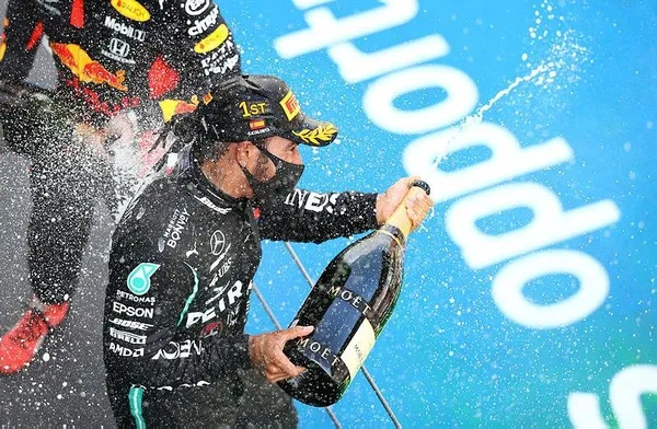F1 İspanya Grand Prix'sini Lewis Hamilton kazandı ve tarihe geçti-2
