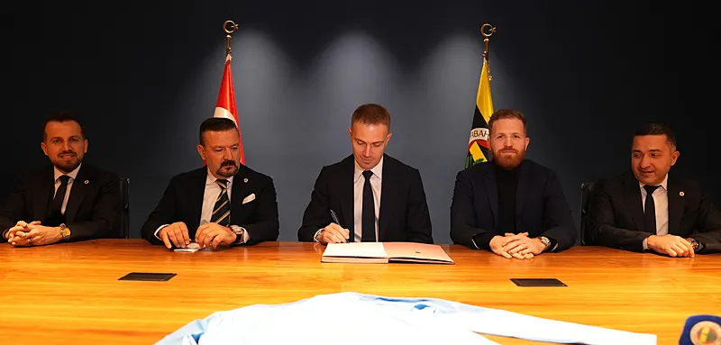 Fenerbahçe'ye transferde bir stoper bir golcü! - 8