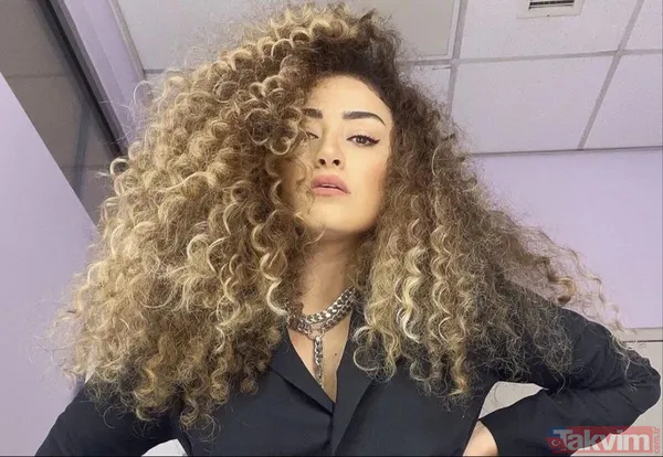 Abisini Takip Etmeyi Bıraktı Konuşacağını Söylemesine Rağmen Sessizliğe Bürünen Dilan Çıtak Tatlıses'in Babasının Ameliyata Gireceğini Öğrenmesi Üzerine Sustuğu...