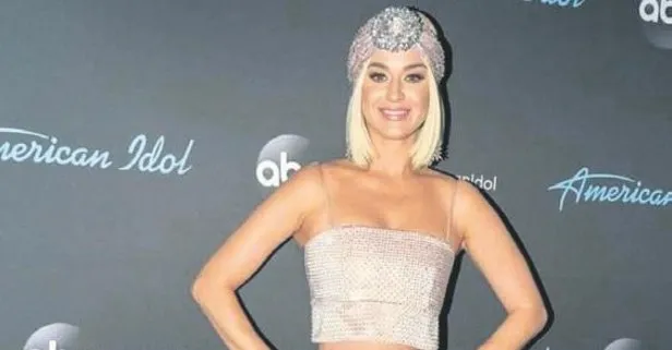 Ünlü sanatçı Katy Perry, Ses Yarışması American Idol da Türk markasının tasarımını tercih etti