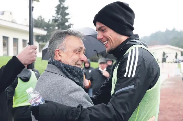 Beşiktaş Fenerbahçe derbisi öncesi kenetlendi! Yıldızlardan güç birliği