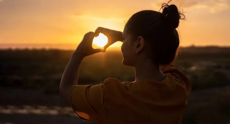 sans-icin-4-yaprakli-yoncaya-ihtiyaciniz-yok-tek-yapmaniz-gereken-her-sabah-1731417319779.jpeg (Takvim Foto Arşiv)