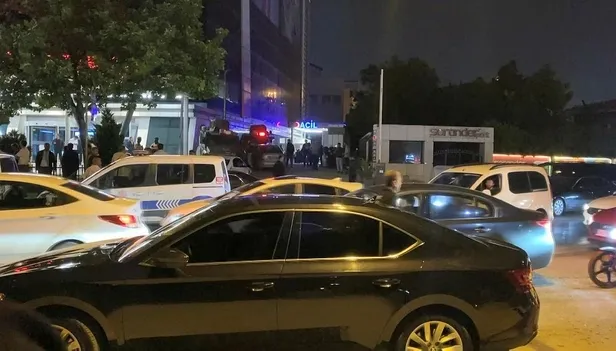 Beylikdüzü'nde boşanma aşamasındaki çiftin ailesi dehşet saçtı! 1 ölü 2 yaralı-2