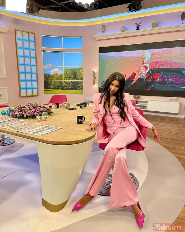 Bahar Candan’dan inciler! Öyle şeyler söyledi ki sunucular şaşkınlıkla arkalarına döndü Yeliz Yeşilmen kahkahayı bastı - 16