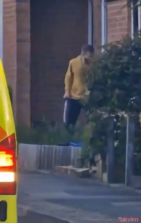 Londra’da kılıçlı saldırgan terörü: 14 yaşındaki çocuğu öldürdü yardıma gelenin boğazını kesmişti! Görgü tanıkları konuştu: Şoke eden detay ortaya çıktı - 9