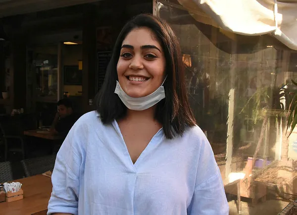 CHP'nin Konak İlçe Başkanı Çağrı Gruşçu'dan heykel rezaleti: Kim yaptıysa gözleri görmüyor-4