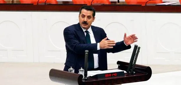 Faruk Çelik korkuttu