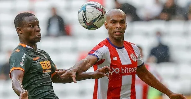 Akdeniz derbisinde kazanan Antalyaspor