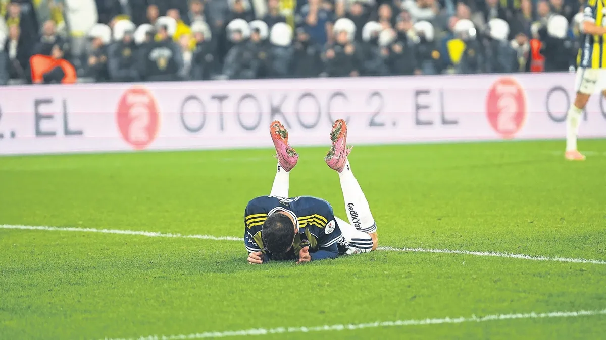 Fenerbahçe'li En-Nesyri’nin gönlü Sevilla’da