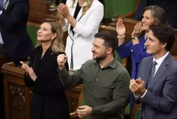 Kanada’da ’Nazi’ istifası