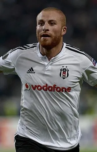 Beşiktaş haberleri | Gökhan Töre bu sezon adeta dibe vurdu! Sezon sonu gidici mi?