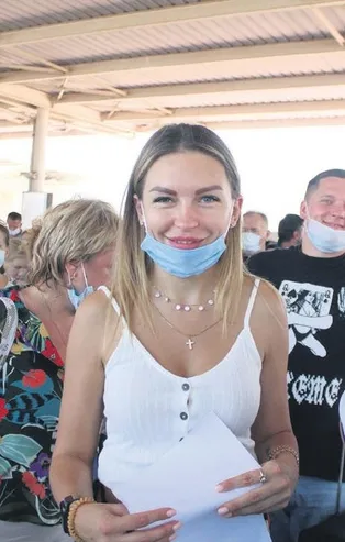 Rusya’dan uçuşlar başladı! Antalya'ya turist yağdı...