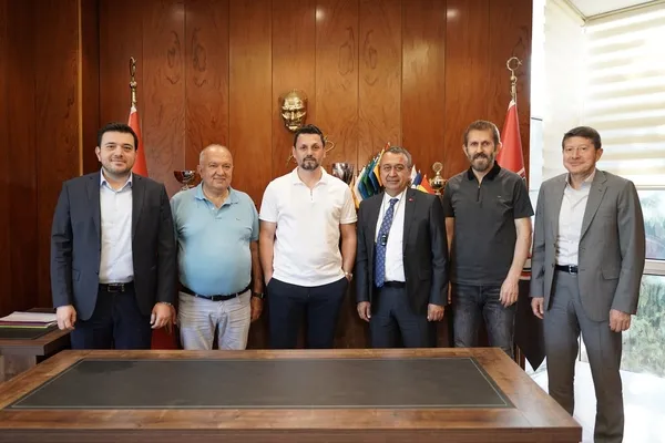 son-dakika-erol-bulut-gaziantep-fk-ile-anlasti-1621527055110.jpg Son dakika! Erol Bulut Gaziantep FK ile anlaştı-3