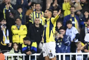 Youssef En-Nesyri bir açıldı pir açıldı!