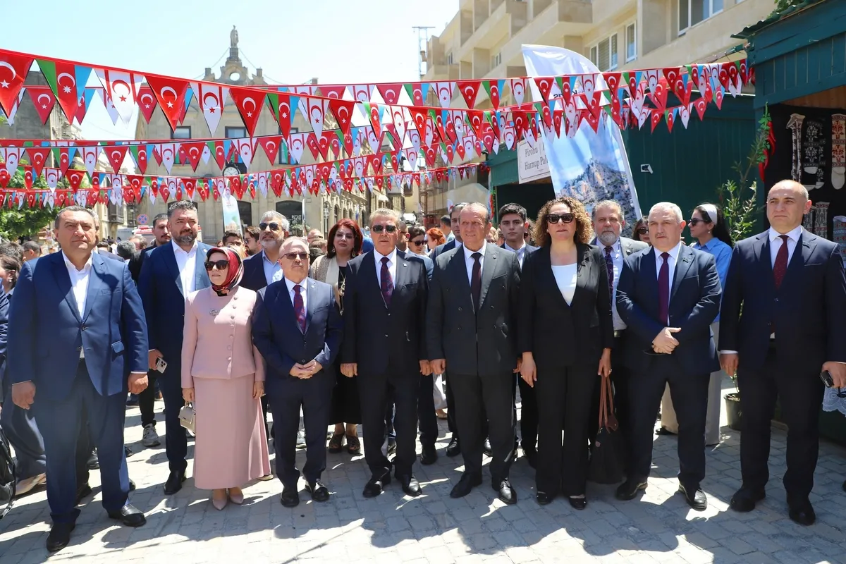KKTC Başbakanı Ünal Üstel Bakü'de konuştu: Erdoğan ve Aliyev Türk dünyasına yön veren iki büyük liderdir-3