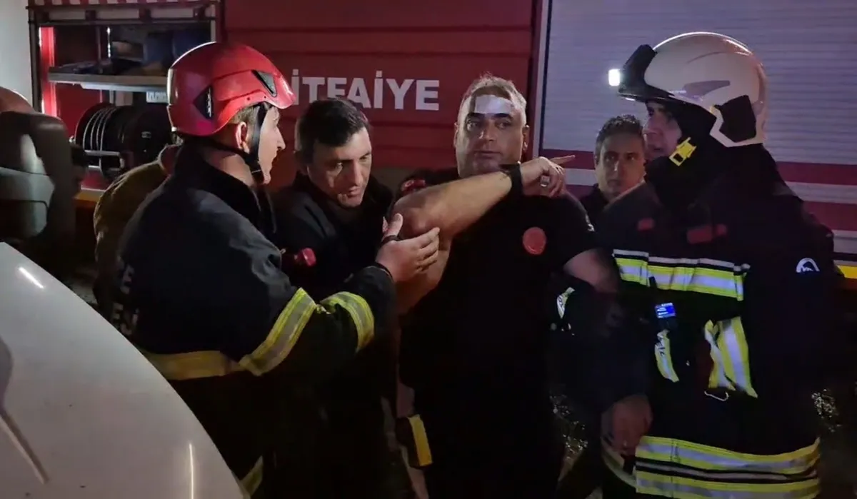1789338188380.jpeg Bir itfaiye eri yaralandı