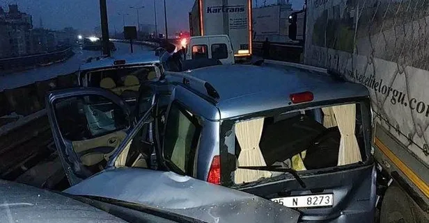 12 araç birbirine girdi! Yaralılar var