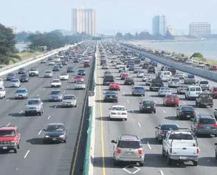 Benzinli otomobil sayısı azalıyor