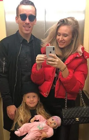 Josef Sural'ın eşi Denisa'dan yürekleri dağlayan paylaşım!