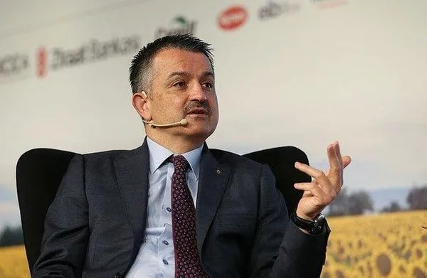 Tarım Bakanı Bekir Pakdemirli, 1. Türkiye Çiftçi Zirvesi’nde konuştu-2