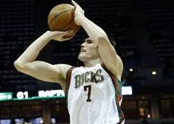 Milwaukee’de Ersan double double yaptı