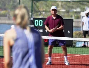 Tenis kortu İmamoğlu ailesinin özel maçı sonrası söküldü