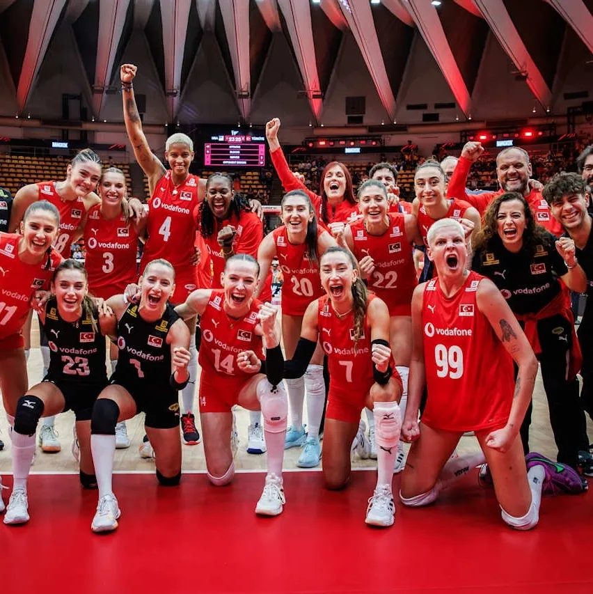 Sultanlar hız kesmiyor