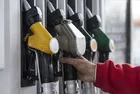 Petrol fiyatlarındaki artış, akaryakıt zamlarını tetikliyor