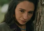 Üzüm annesinin mezarını ziyaret ediyor! Bir Zamanlar Çukurova 54. bölüm