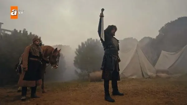 kurulus-osmanda-nefes-kesen-sahne-mogol-komutan-nayman-uclarda-1675286066280.jpg Kuruluş Osman’da nefes kesen sahne: Moğol Komutan Nayman uçlarda!-2