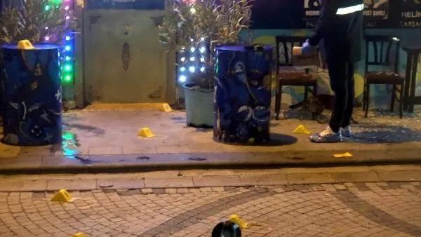 istanbul-avcilarda-turku-bara-silahli-saldiri-olu-ve-yaralilar-var-1702889503610.jpeg İstanbul Avcılar'da türkü bara silahlı saldırı: Ölü ve yaralılar var-1